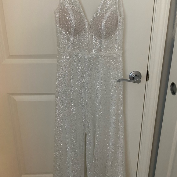 Custom designed sequined jumpsuit - Picture 5 of 8